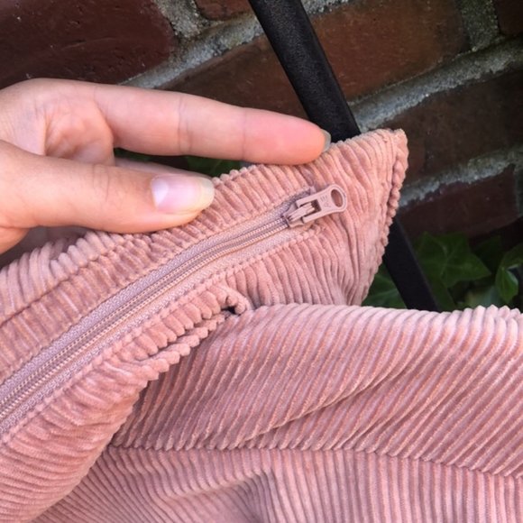 American Eagle Small Blush Corduroy Puffer Coat - Picture 7 of 9